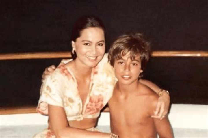 Anthony Kiedis: A Look Into His Dating History