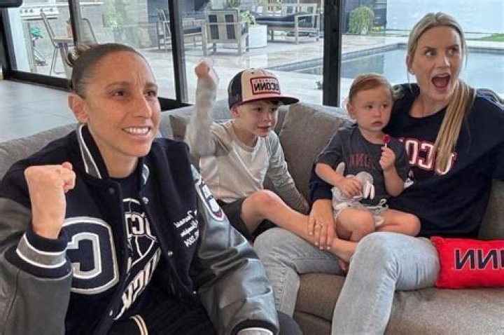 Diana Taurasi's Siblings: A Deep Dive Into Her Family Dynamics