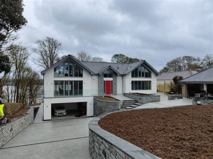 Discovering The Charm Of New Build Cornwall