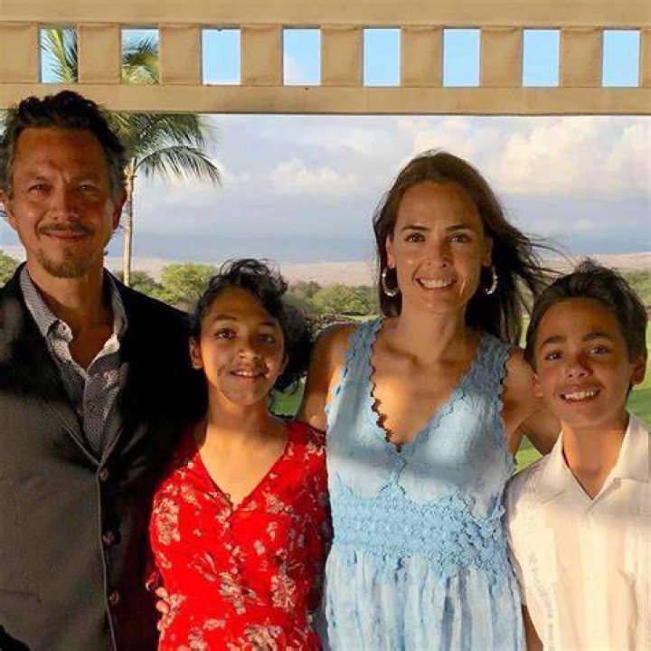 Discovering The Intriguing Life Of Benjamin Bratt And His Family