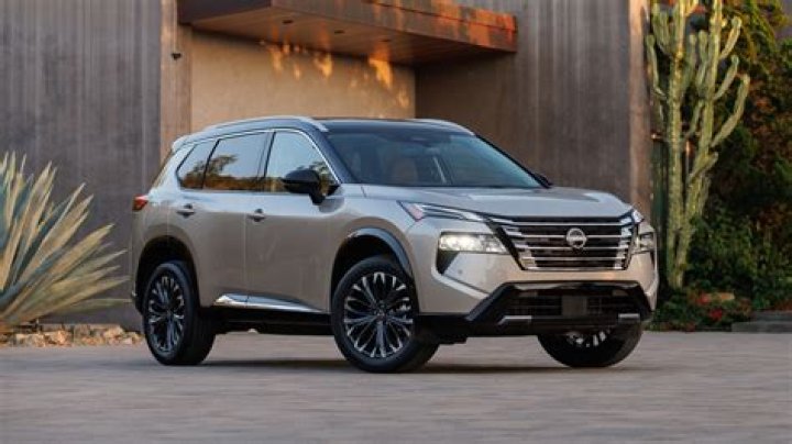 Drew Scott's SUV Of Choice For "Backed By The Bros" [SUV Model]