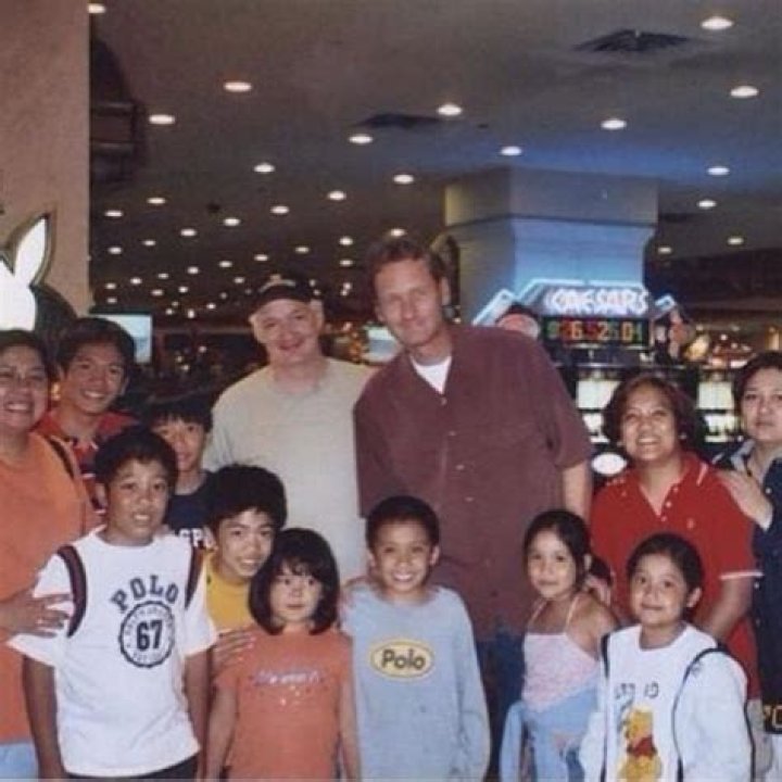 Exploring The Heartwarming World Of Ryan Stiles Family