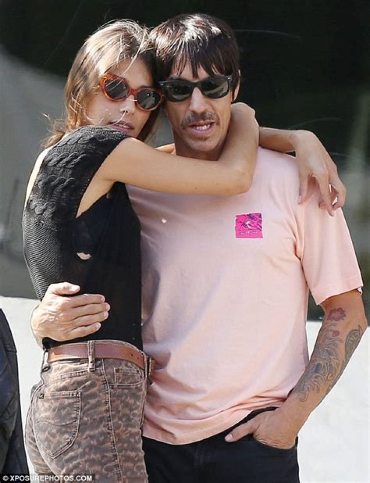 Exploring The Love Life Of Anthony Kiedis: His 19-Year-Old Girlfriend