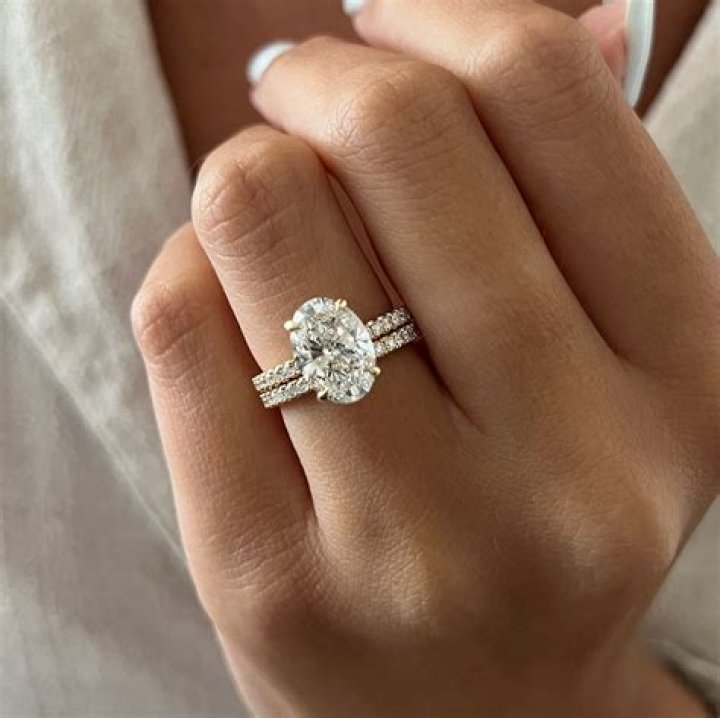 Is JoJo Siwa's Engagement Ring Real Or Just For Show?
