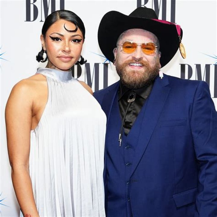 Is Popular Singer Teddy Swims Married Today?