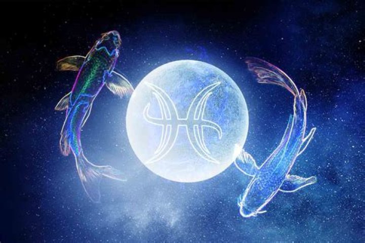 Pisces Moon Traits: Understanding The Enigmatic Emotional Landscape
