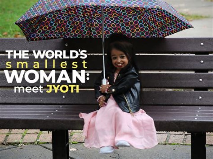 The Incredible Journey Of The World’s Smallest Woman
