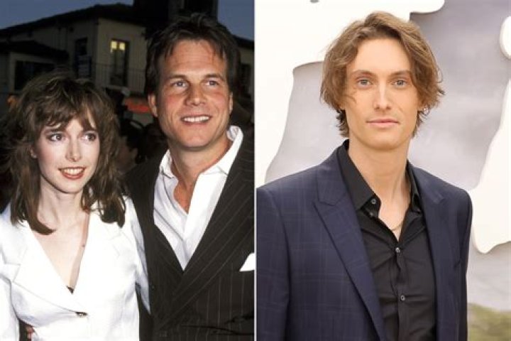 The Relationship Between Bill Paxton And Louise Newbury Unveiled