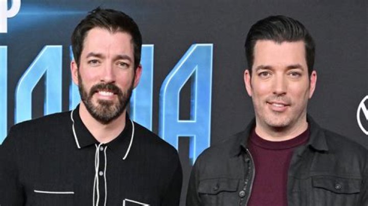 The Ultimate Guide: Jonathan Scott's Car Revealed In "Backed By The Bros"