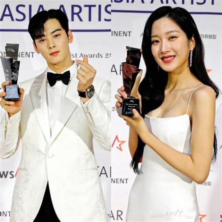 Top 10 Must-See Films Starring Moon Ga Young And Cha Eun Woo