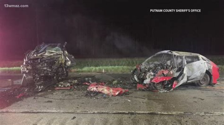 Tragic Death: Fatal Highway Accident Claims Life