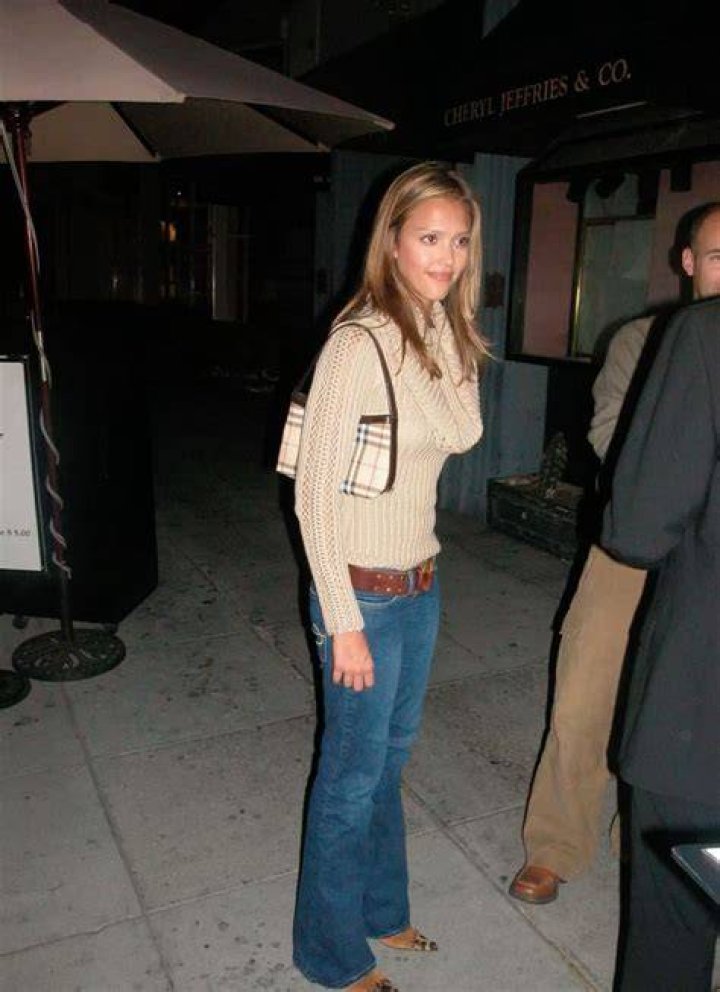 Ultimate Guide To Jessica Alba's 2000s Style