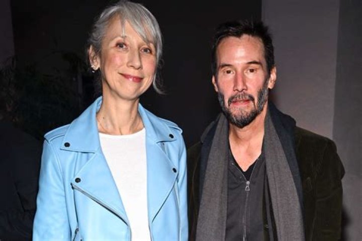 Unraveling The Mystery: Does Keanu Reeves Have Parkinson's Disease?