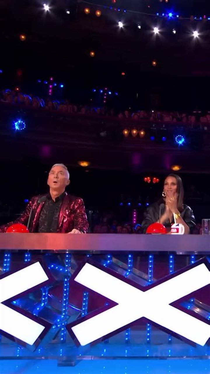 Unveiling Simon Cowell's Golden Buzzer 2024: A New Era Of Talent