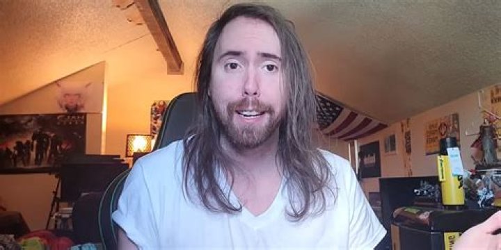 Unveiling The Age Of Asmongold: How Old Is This Gaming Sensation?