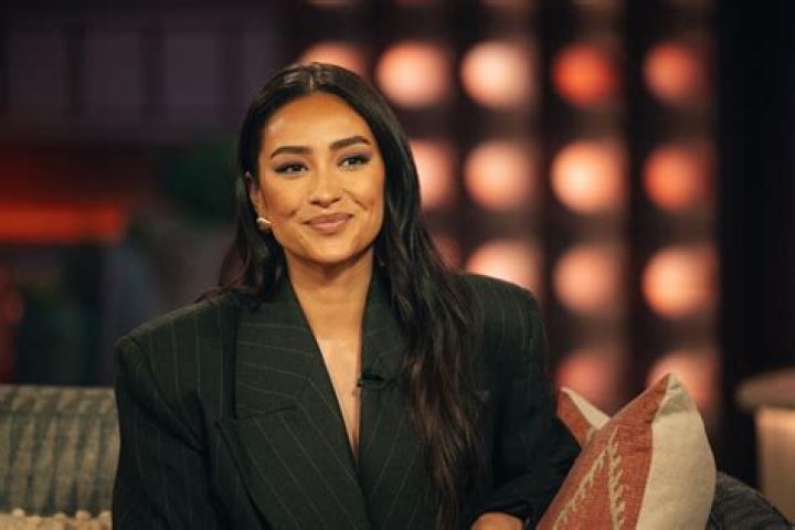 Unveiling The Charismatic Journey Of Shay Mitchell