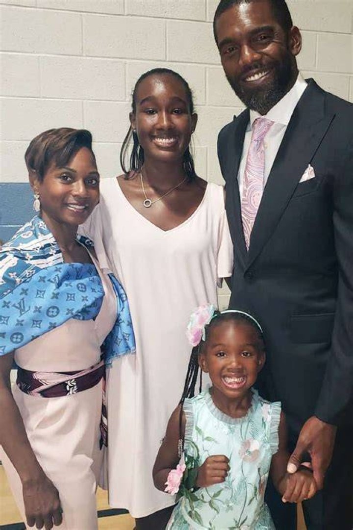 Unveiling The Life Of Randy Moss' 1st Wife