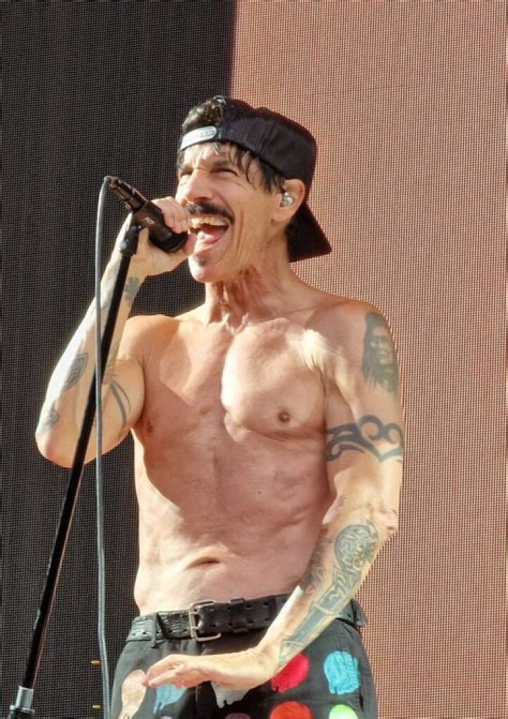 Unveiling The Romantic Ventures Of Anthony Kiedis: A Deep Dive Into His Dating History