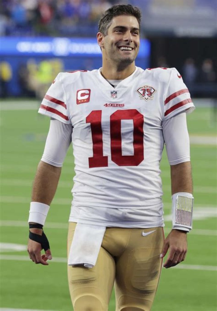 Unveiling The True Measurement: Jimmy Garoppolo Height